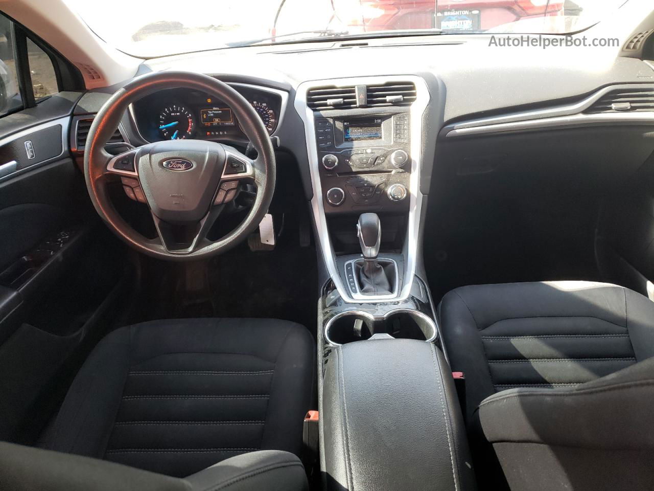 2014 Ford Fusion Se Серебряный vin: 1FA6P0H71E5400639