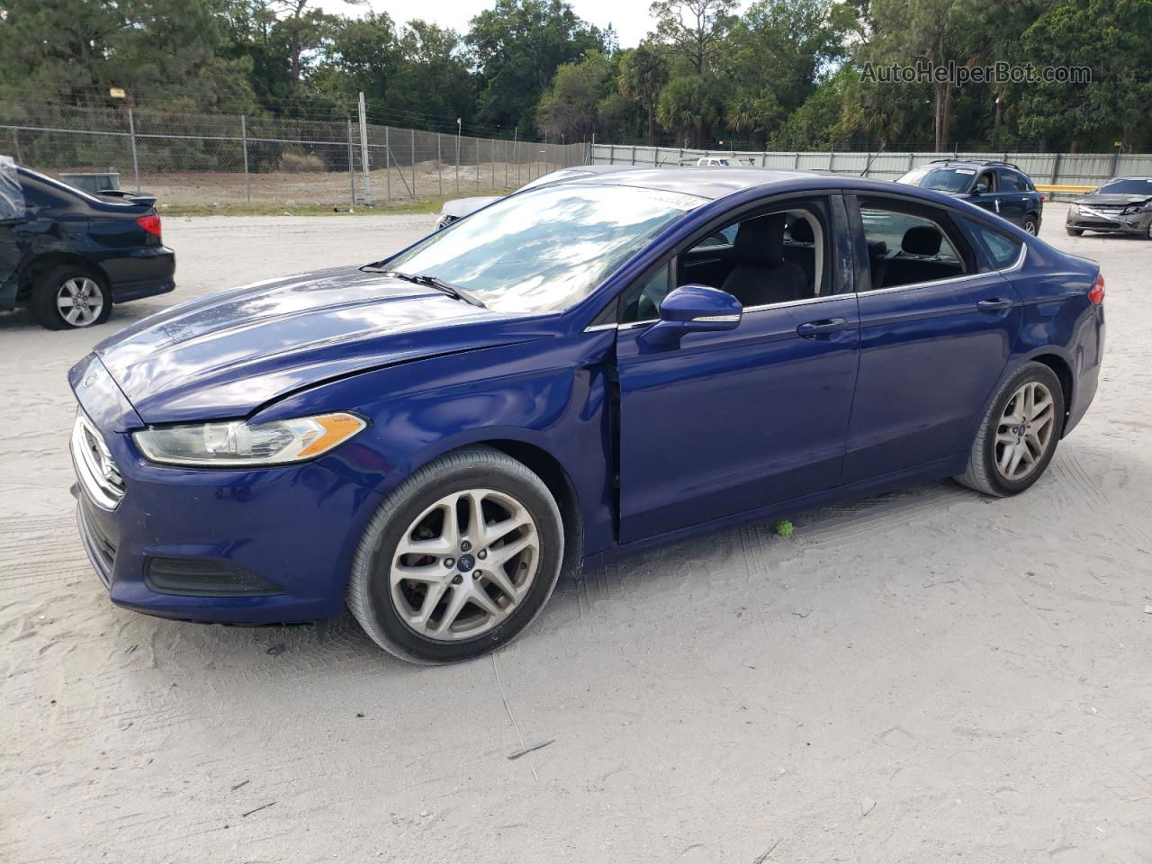 2014 Ford Fusion Se Синий vin: 1FA6P0H75E5372361