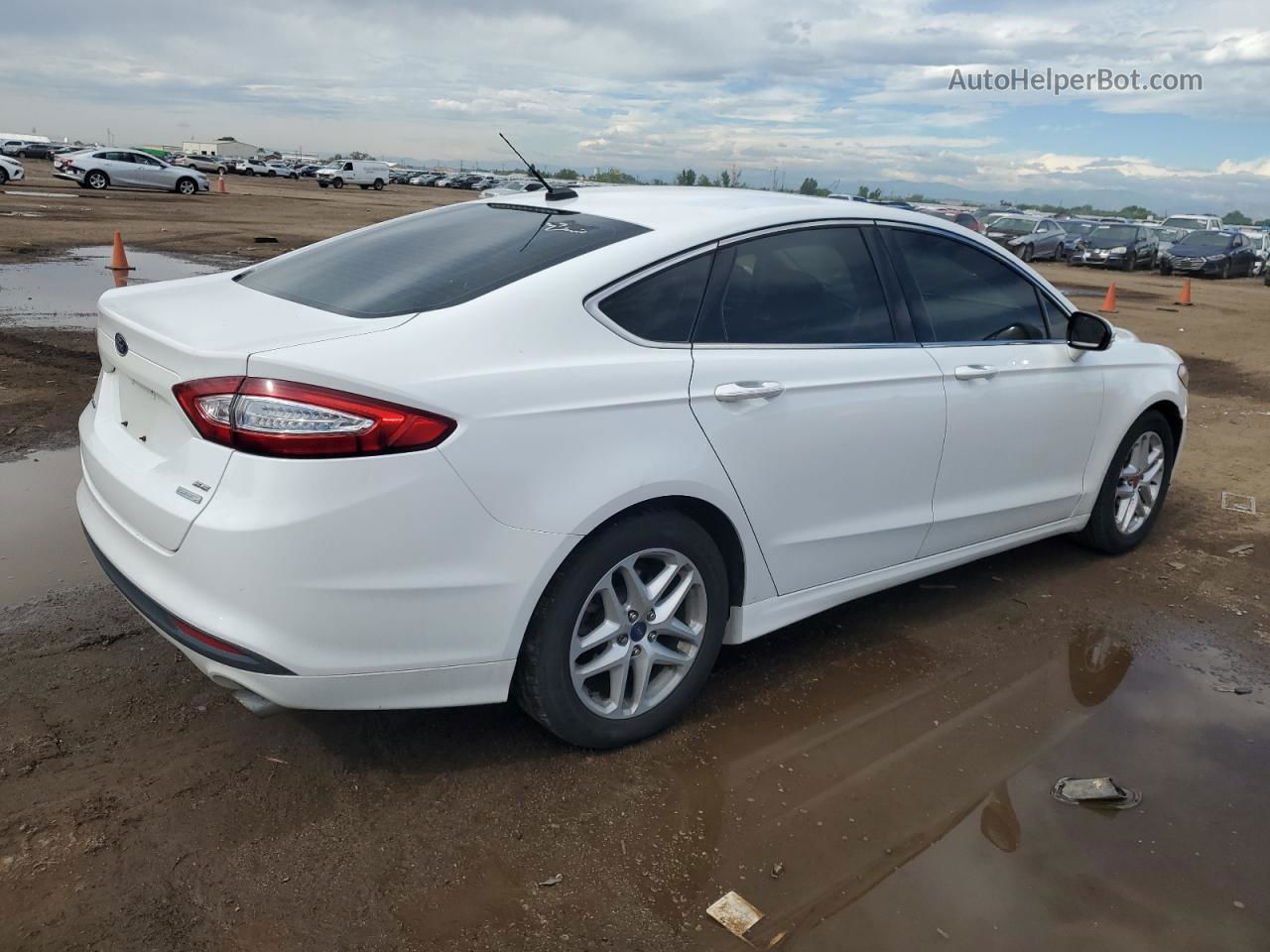 2014 Ford Fusion Se White vin: 1FA6P0HD3E5387625