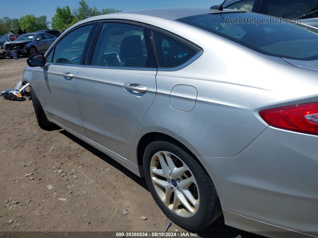 2016 Ford Fusion Se Серебряный vin: 1FA6P0HD3G5133187