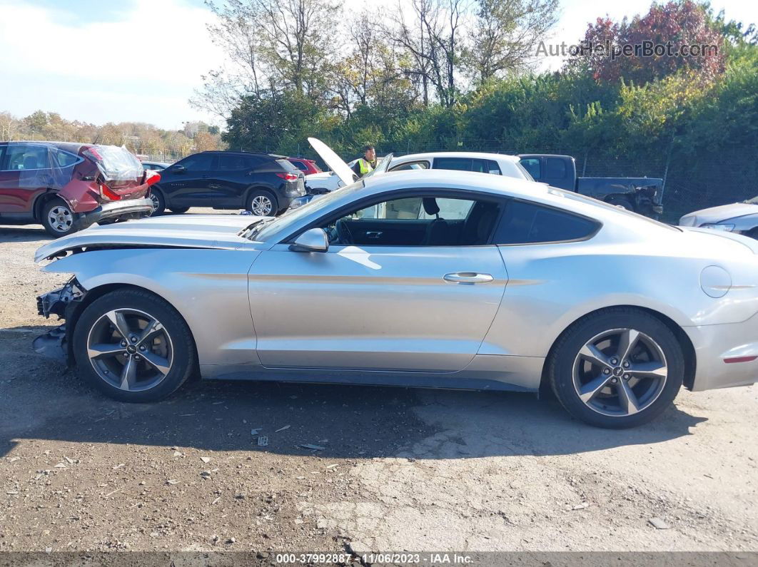 2015 Ford Mustang V6 Серебряный vin: 1FA6P8AM1F5312819