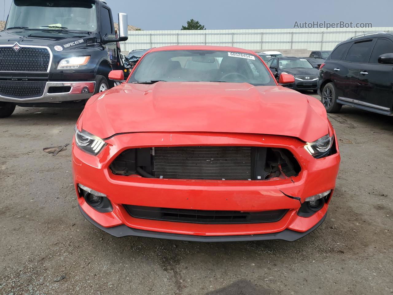 2015 Ford Mustang  Красный vin: 1FA6P8AM2F5305944