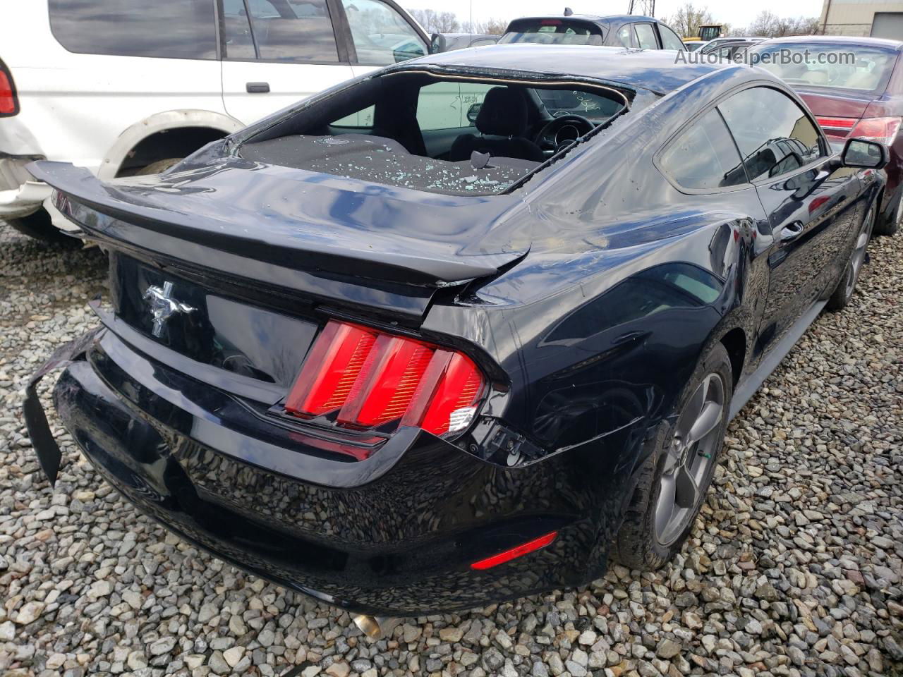 2015 Ford Mustang  Черный vin: 1FA6P8AM4F5405009