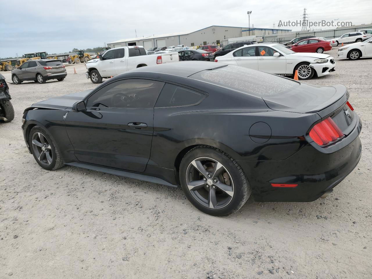 2015 Ford Mustang  Black vin: 1FA6P8AM5F5358282