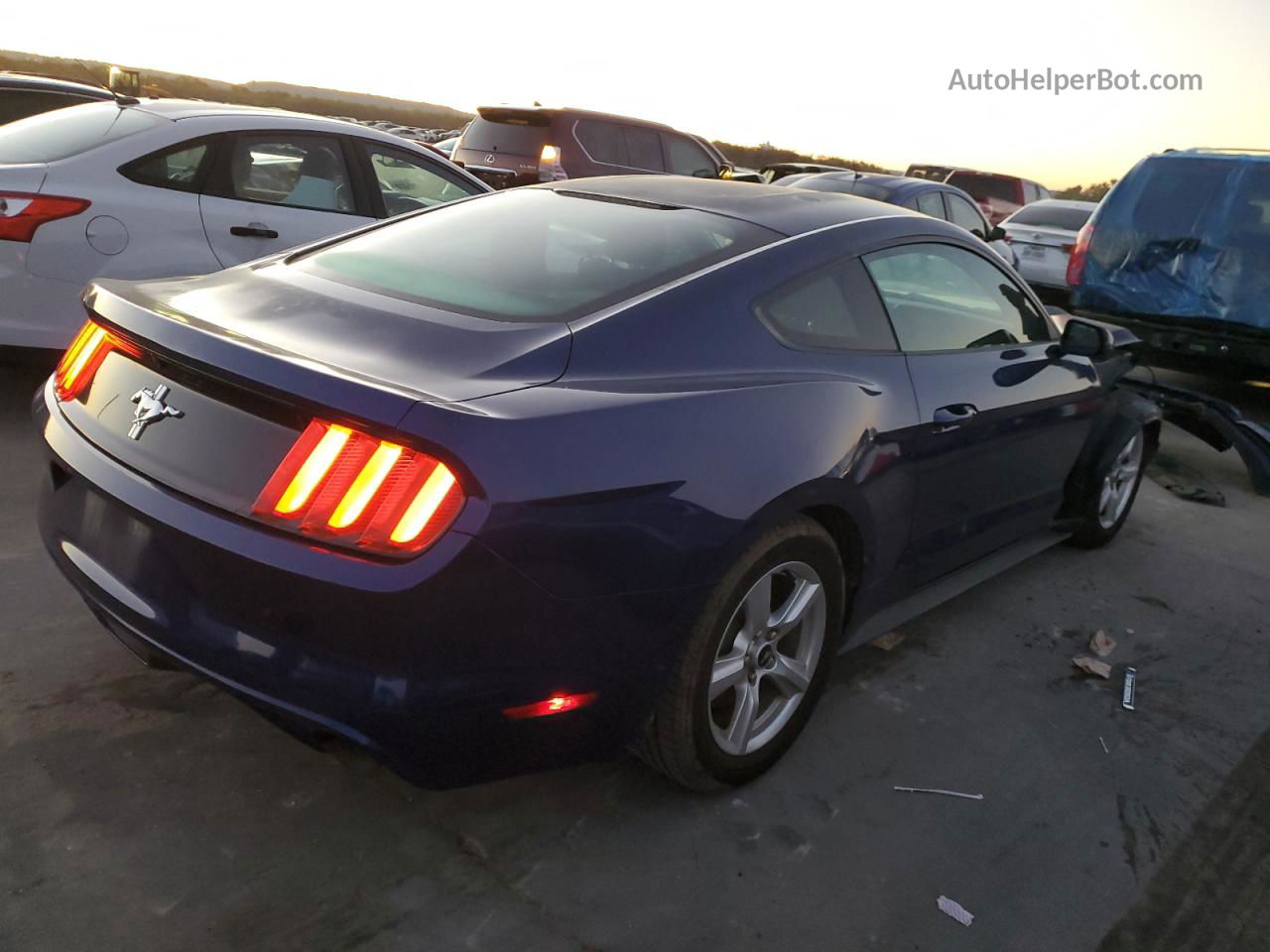 2015 Ford Mustang  Синий vin: 1FA6P8AM6F5344830