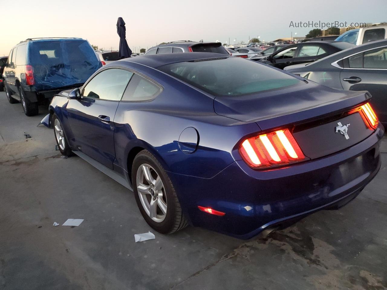 2015 Ford Mustang  Синий vin: 1FA6P8AM6F5344830