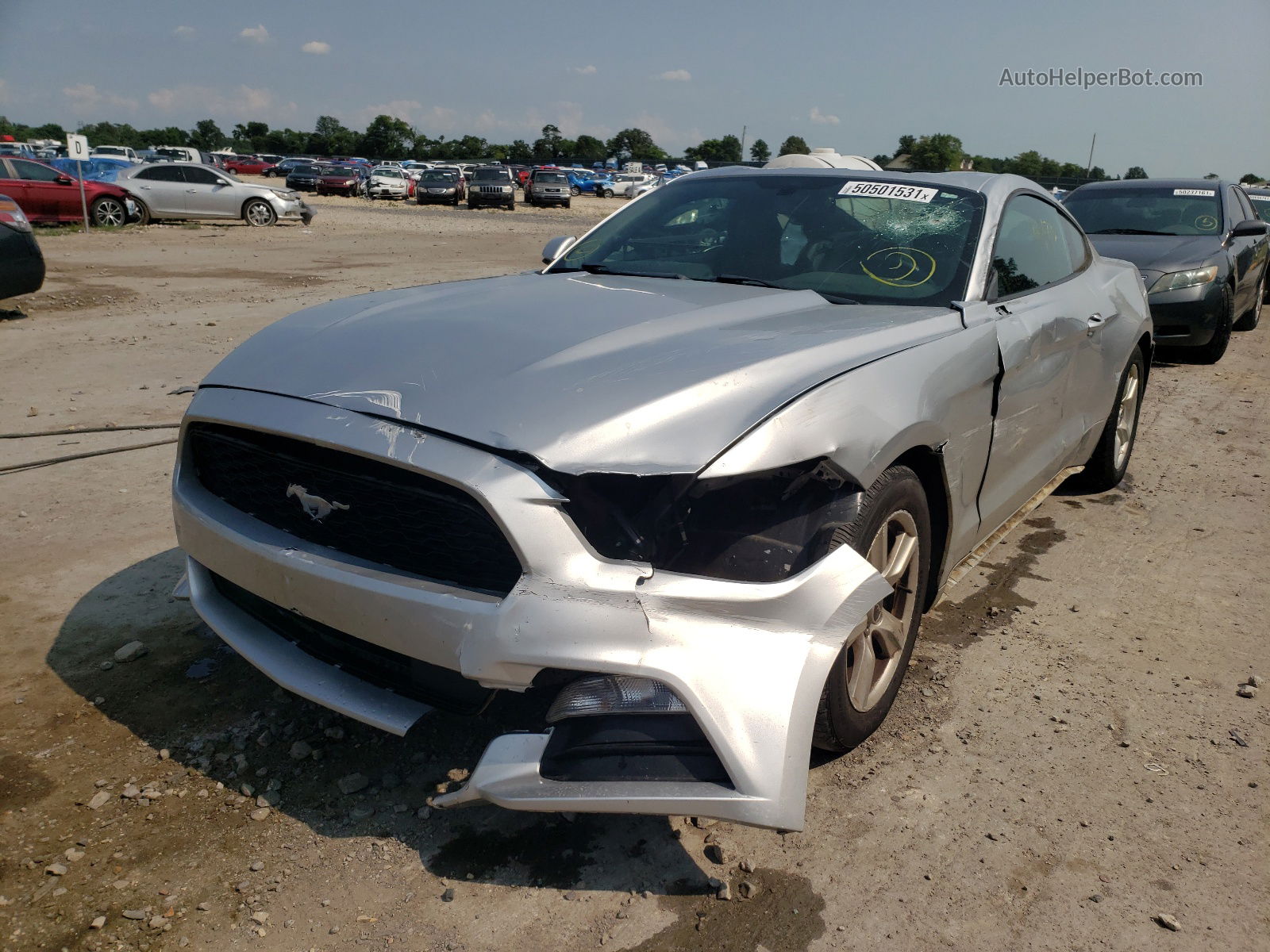 2015 Ford Mustang Серебряный vin: 1FA6P8AM8F5378042