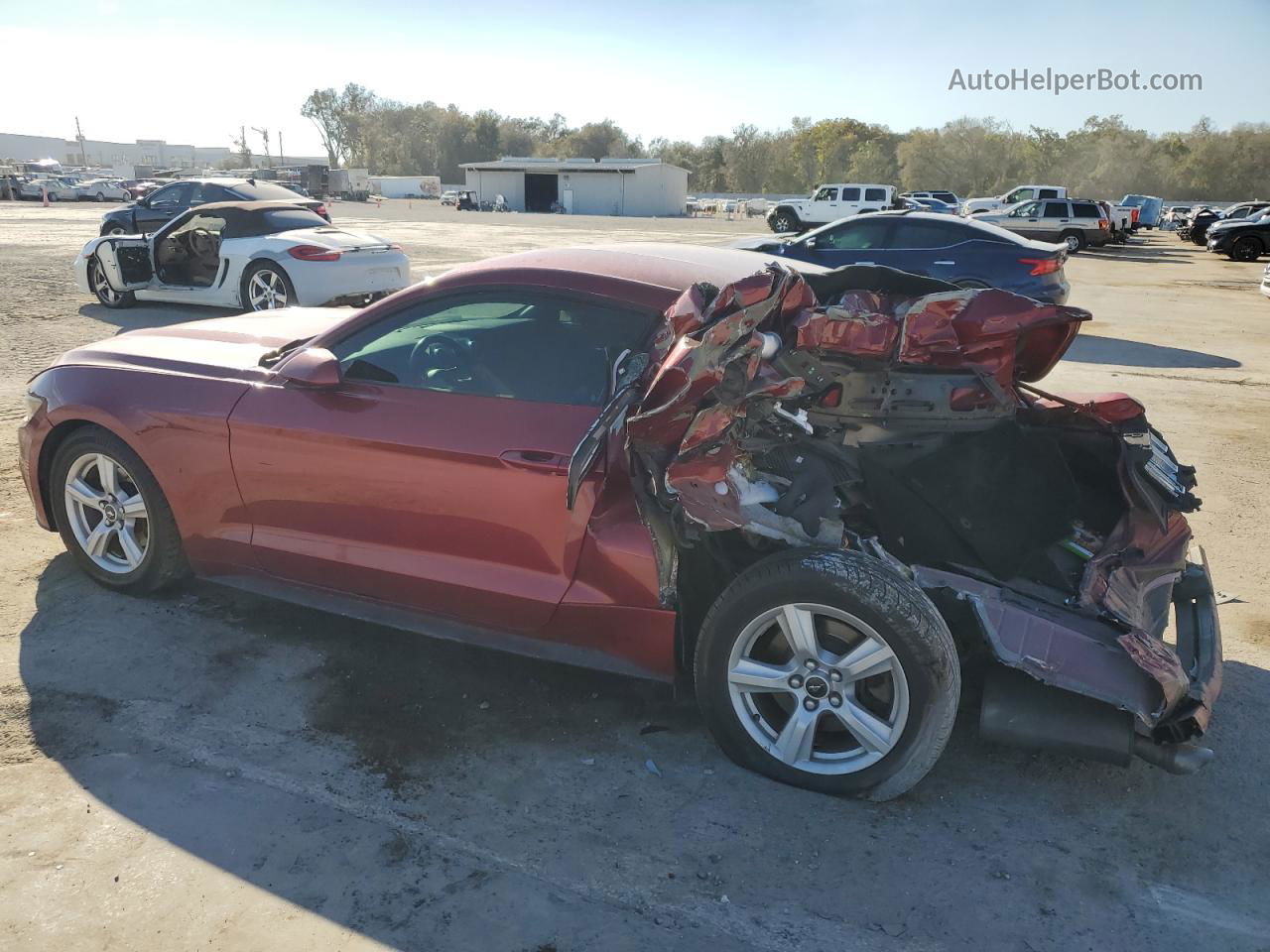 2015 Ford Mustang  Red vin: 1FA6P8AM9F5388143