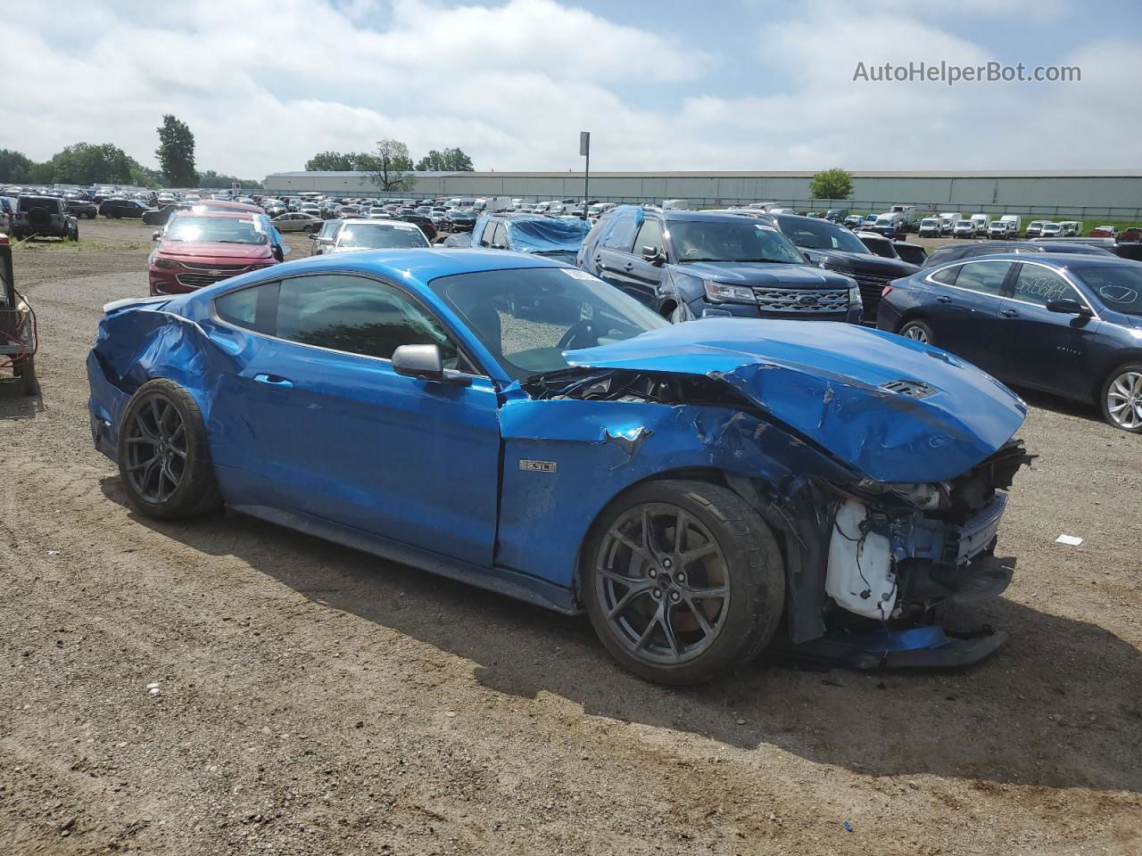 2020 Ford Mustang  Синий vin: 1FA6P8TD5L5126841