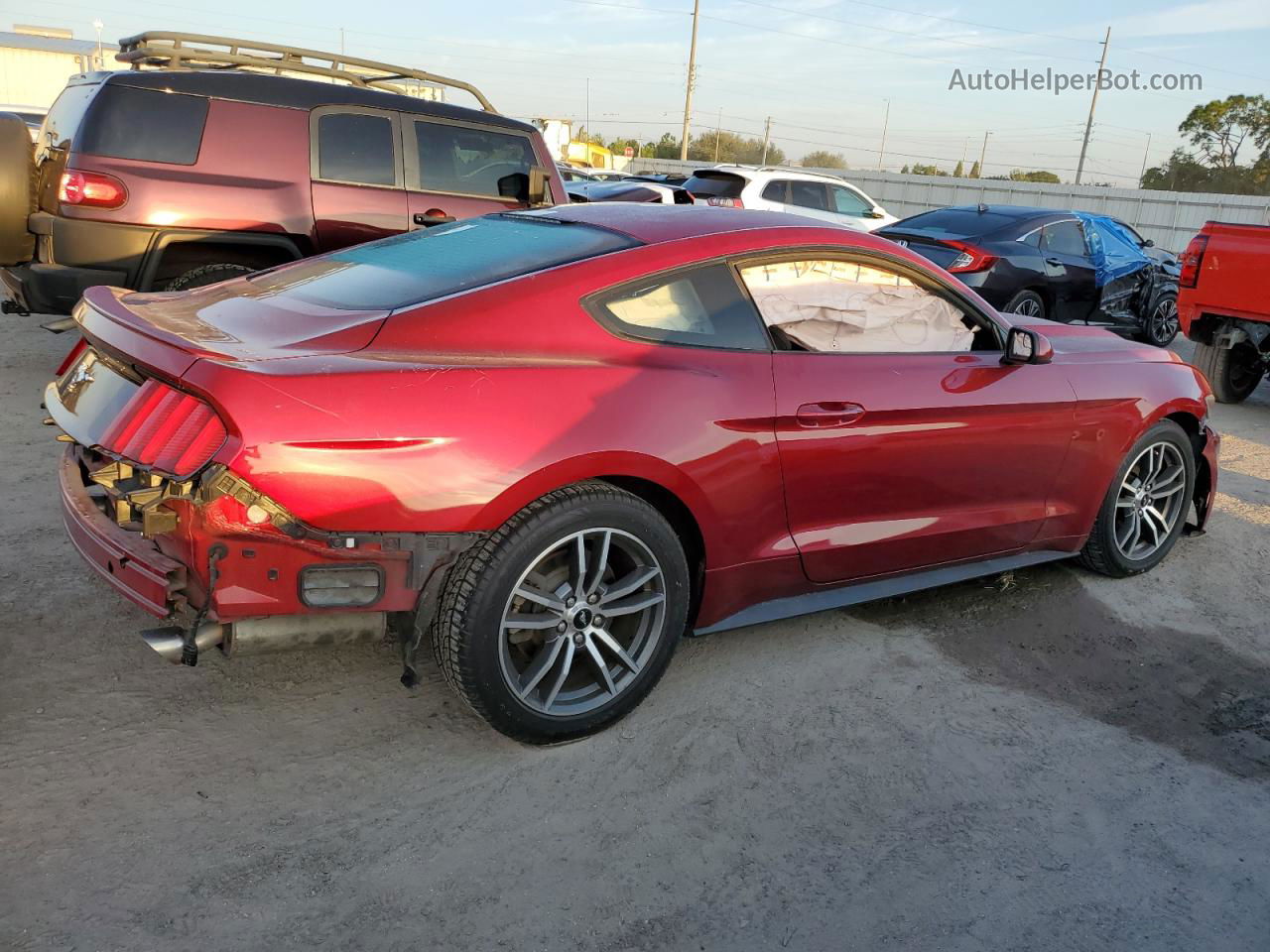 2016 Ford Mustang  Красный vin: 1FA6P8TH0G5201423