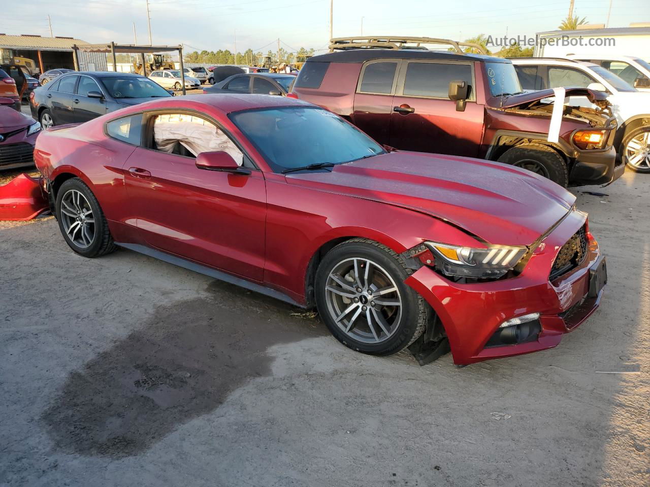 2016 Ford Mustang  Красный vin: 1FA6P8TH0G5201423