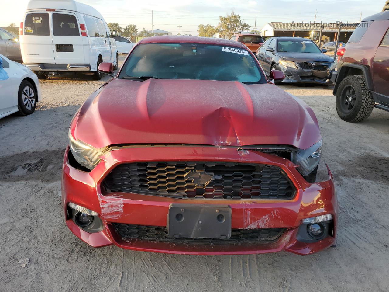 2016 Ford Mustang  Red vin: 1FA6P8TH0G5201423