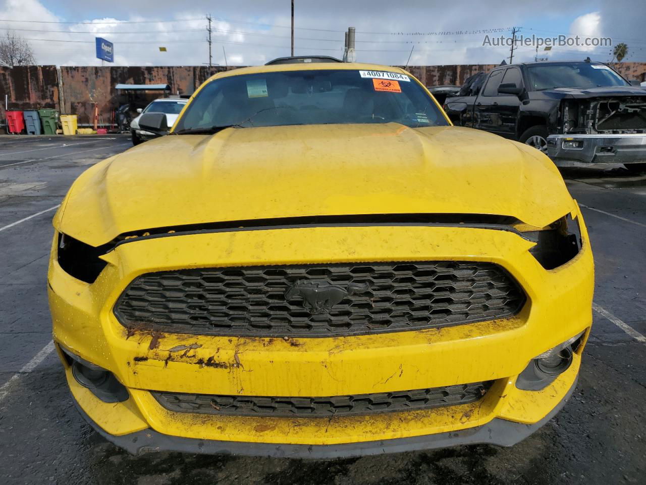 2015 Ford Mustang Yellow vin: 1FA6P8TH1F5319124