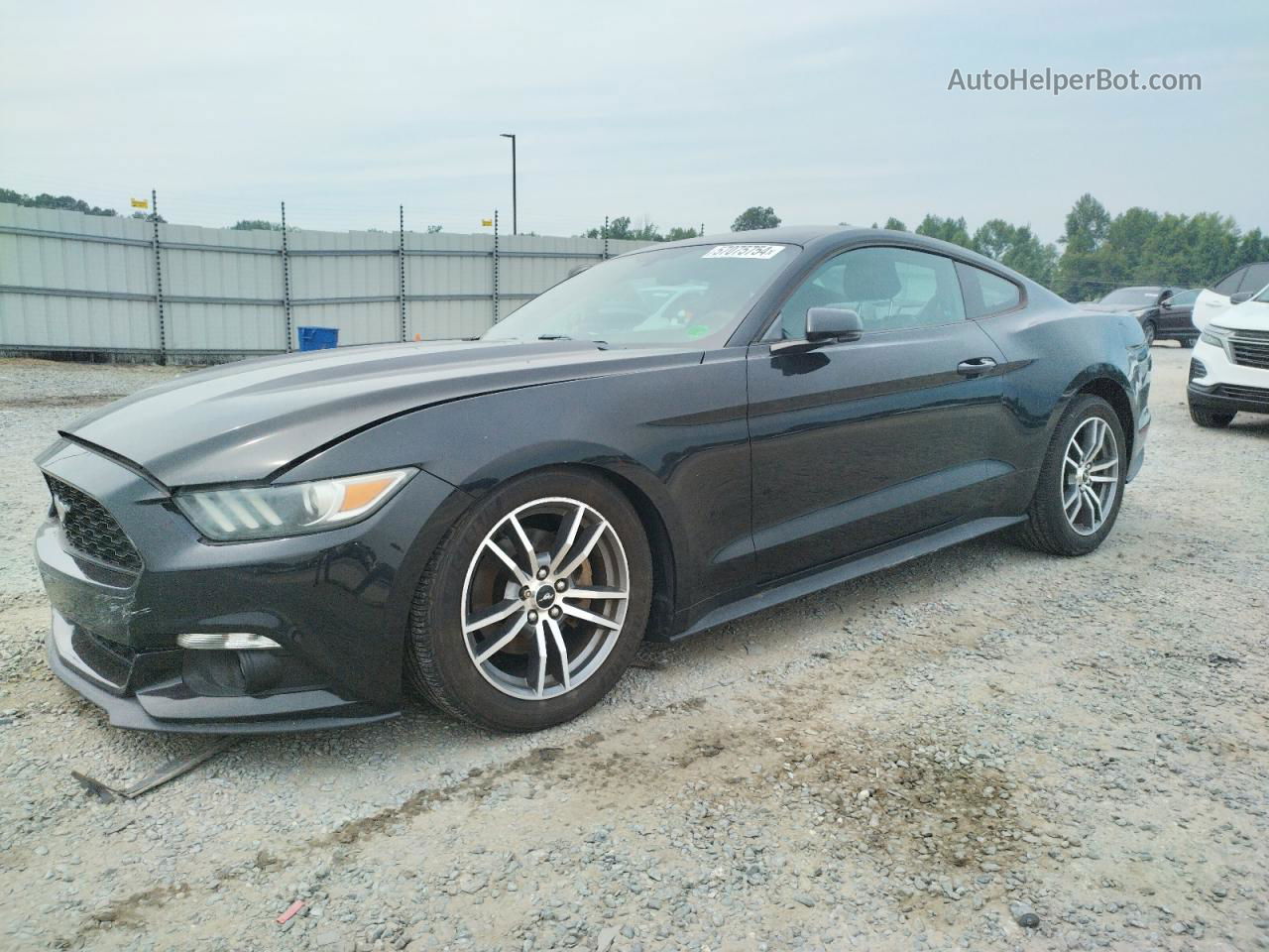 2015 Ford Mustang  Черный vin: 1FA6P8TH2F5377842