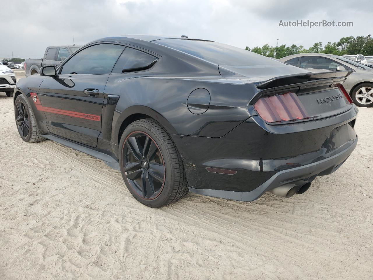 2015 Ford Mustang  Black vin: 1FA6P8TH2F5394186