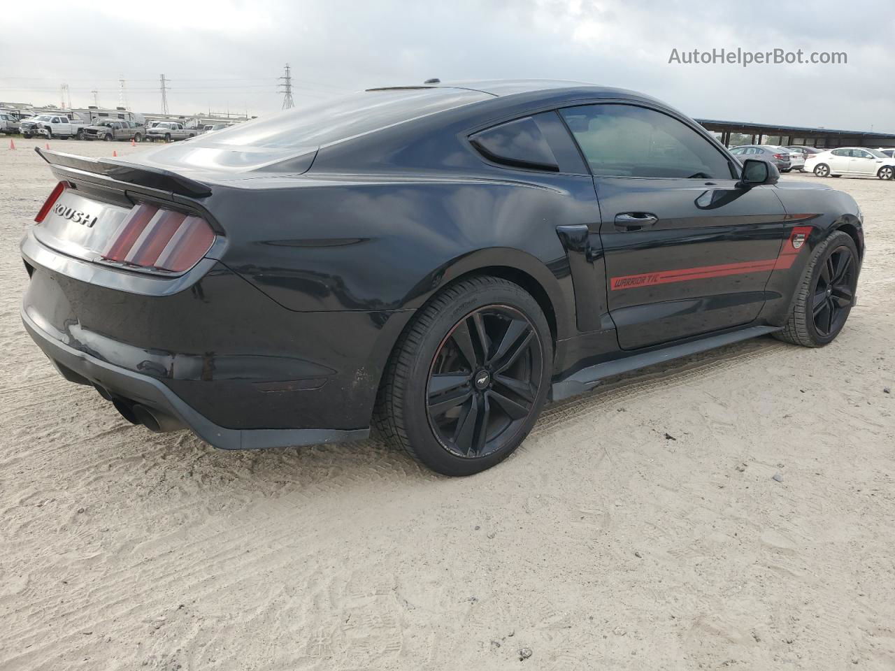 2015 Ford Mustang  Черный vin: 1FA6P8TH2F5394186