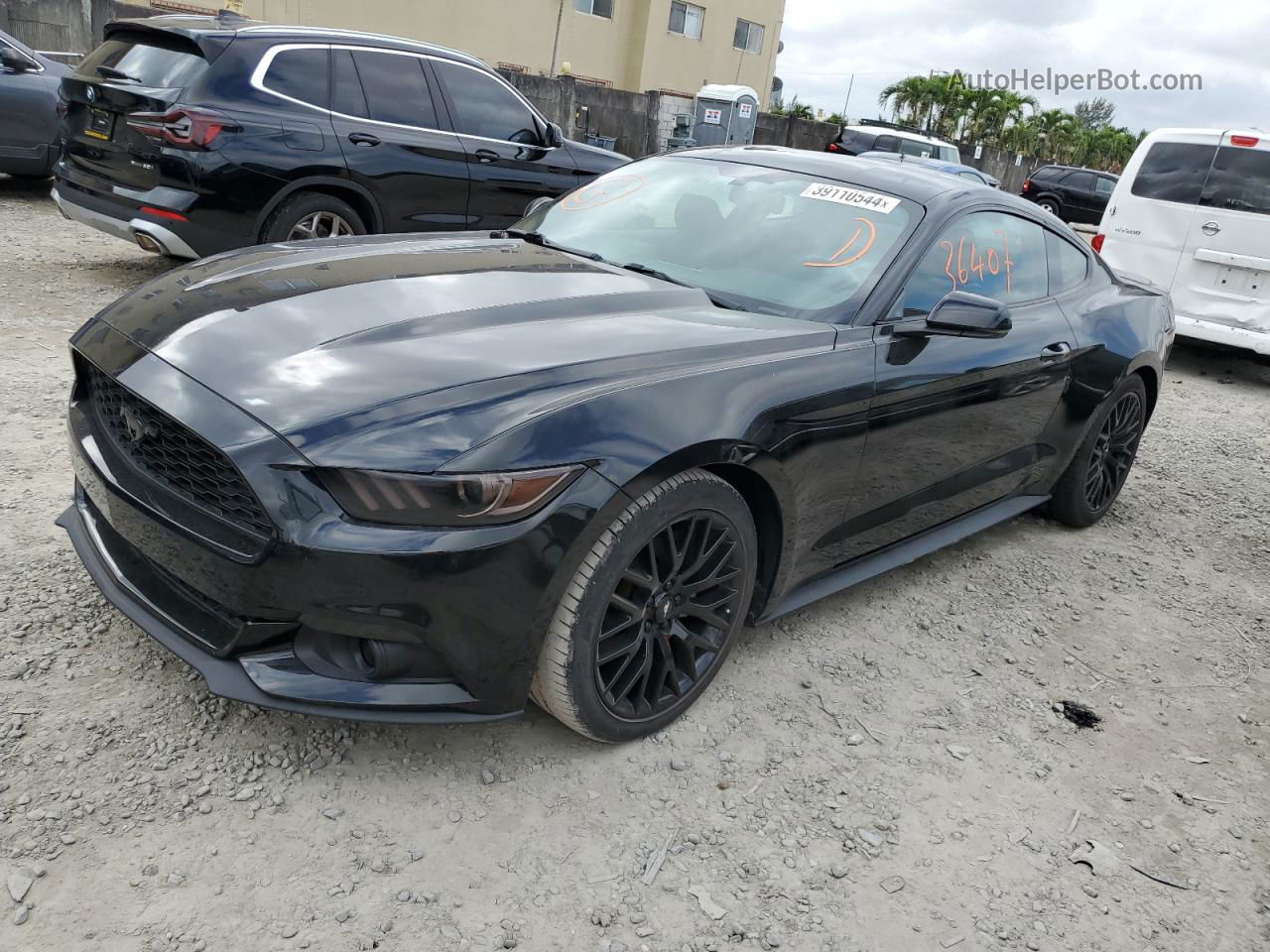 2016 Ford Mustang  Черный vin: 1FA6P8TH2G5232110