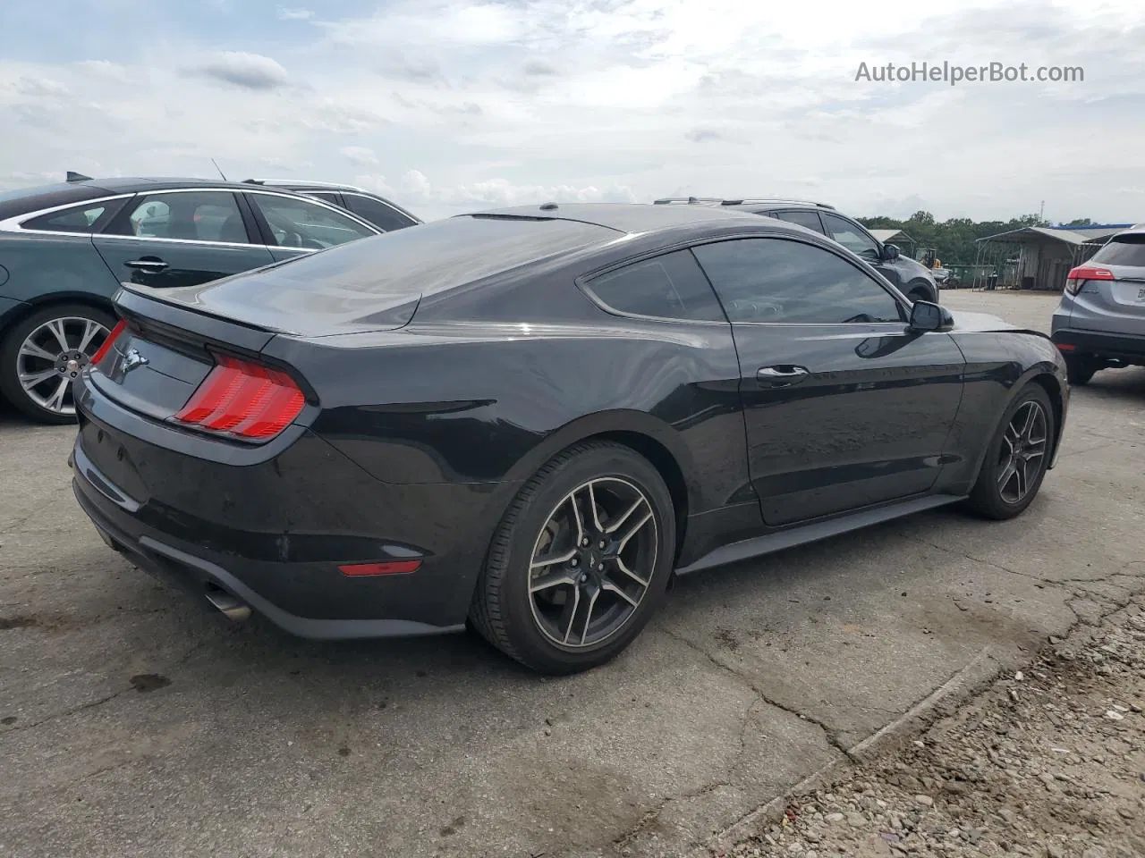 2020 Ford Mustang  Black vin: 1FA6P8TH2L5124161