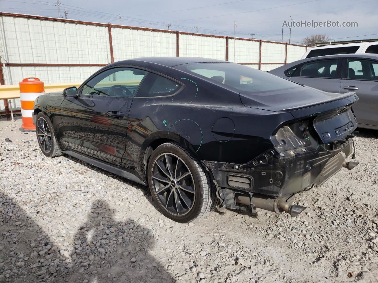 2015 Ford Mustang  Black vin: 1FA6P8TH3F5317987