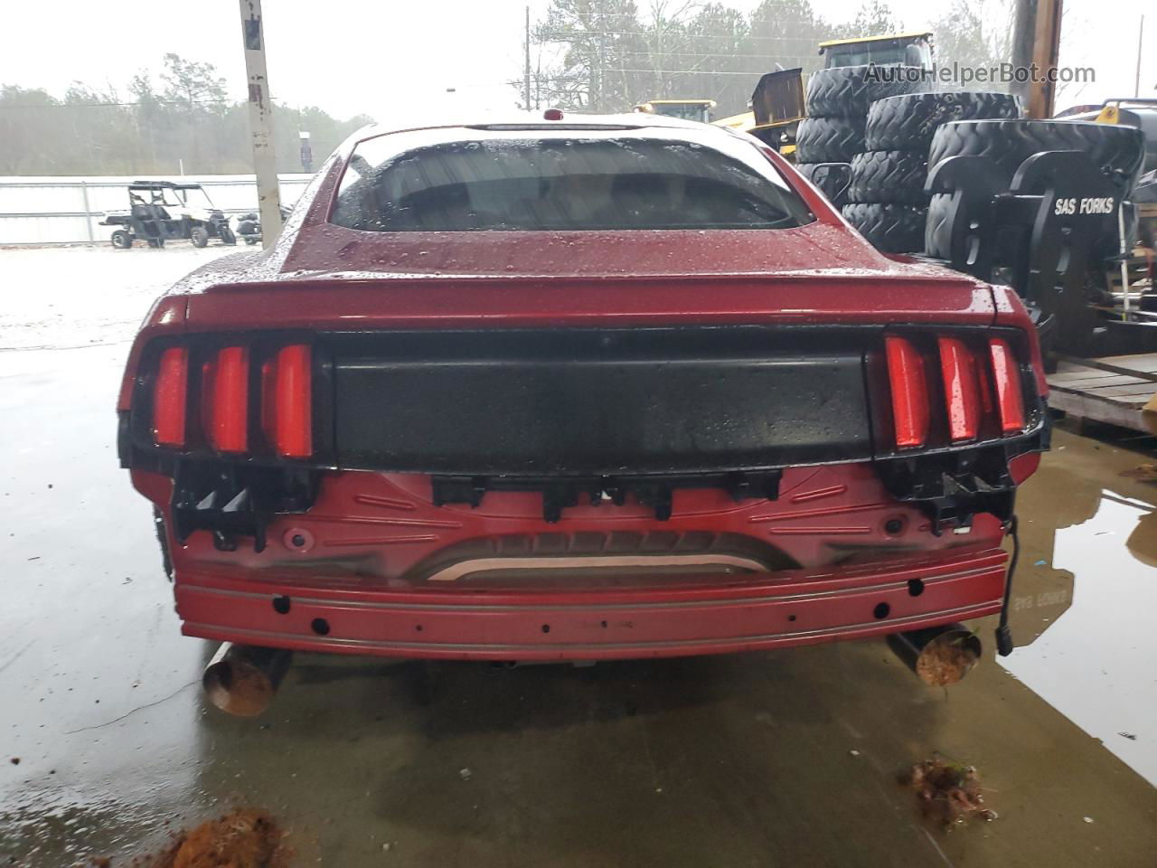 2015 Ford Mustang  Burgundy vin: 1FA6P8TH4F5330909