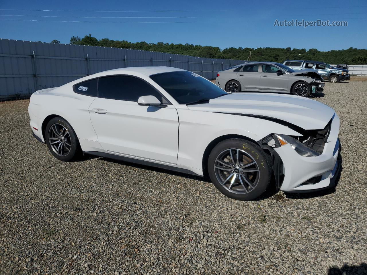 2015 Ford Mustang  White vin: 1FA6P8TH4F5419170