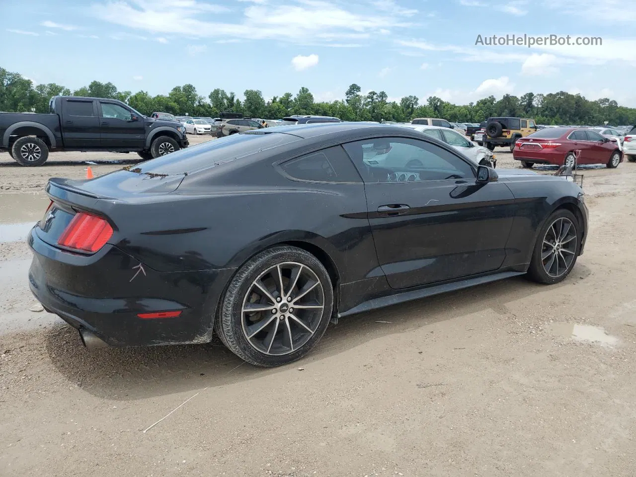 2016 Ford Mustang  Черный vin: 1FA6P8TH5G5225216