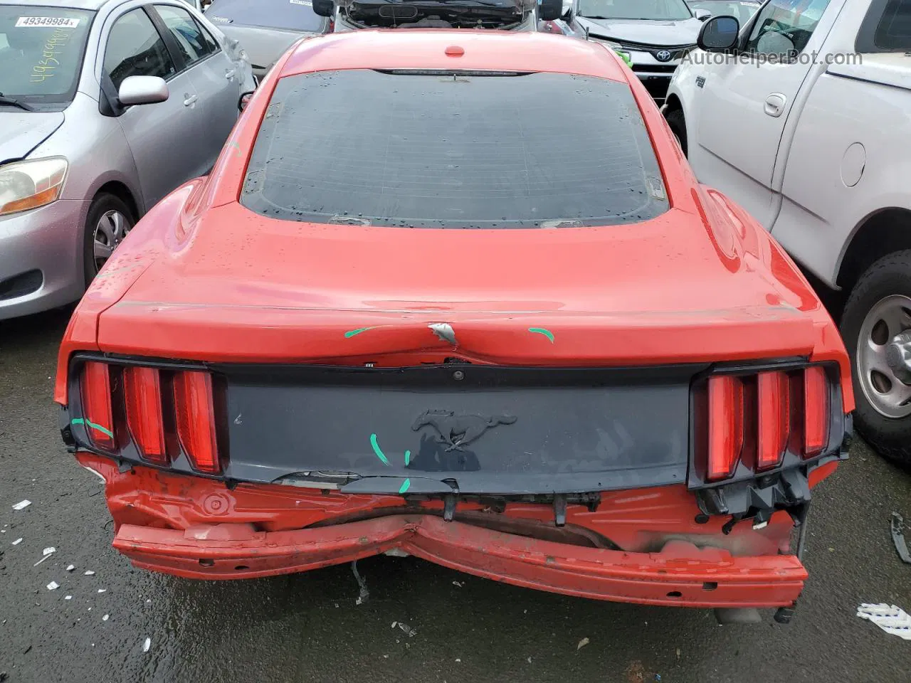 2016 Ford Mustang  Red vin: 1FA6P8TH5G5269068