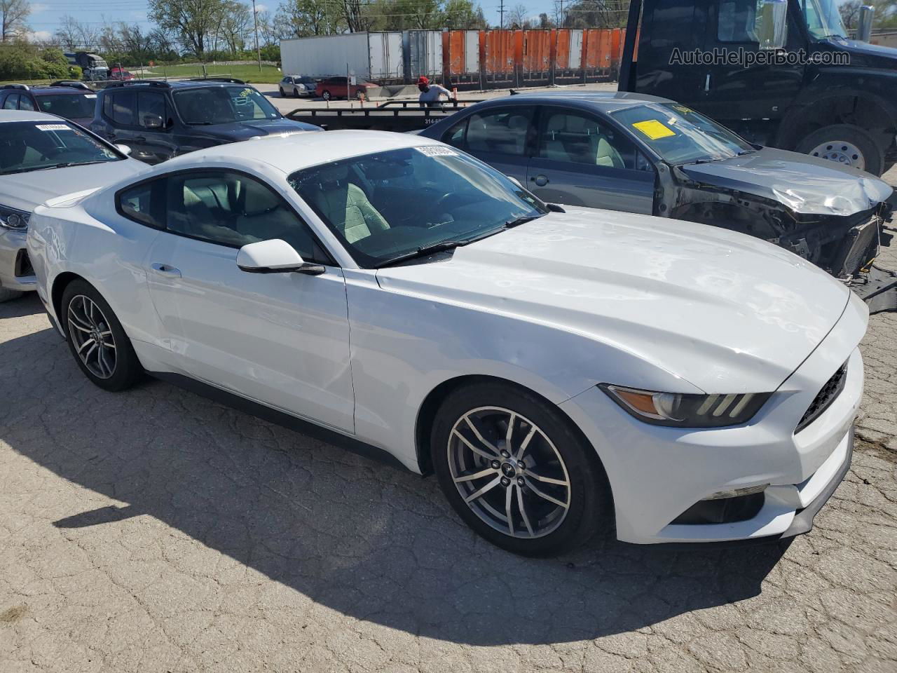 2015 Ford Mustang  White vin: 1FA6P8TH6F5377522