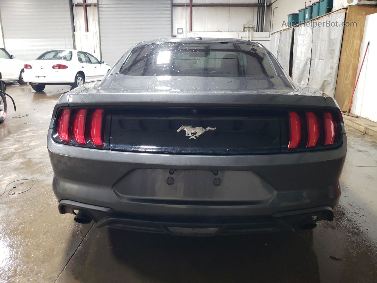 2019 Ford Mustang  Угольный vin: 1FA6P8TH6K5181087