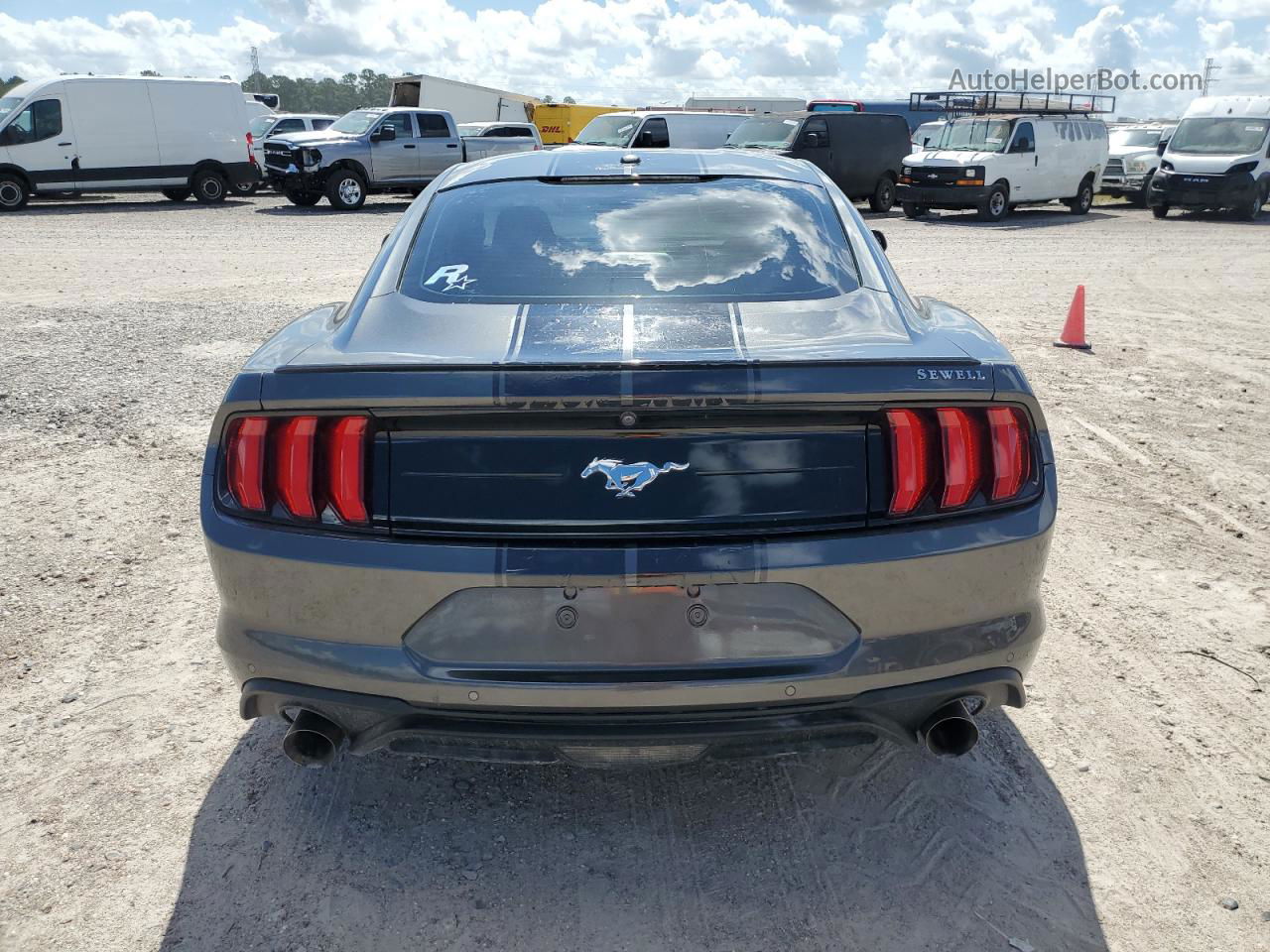 2020 Ford Mustang  Gray vin: 1FA6P8TH6L5100798