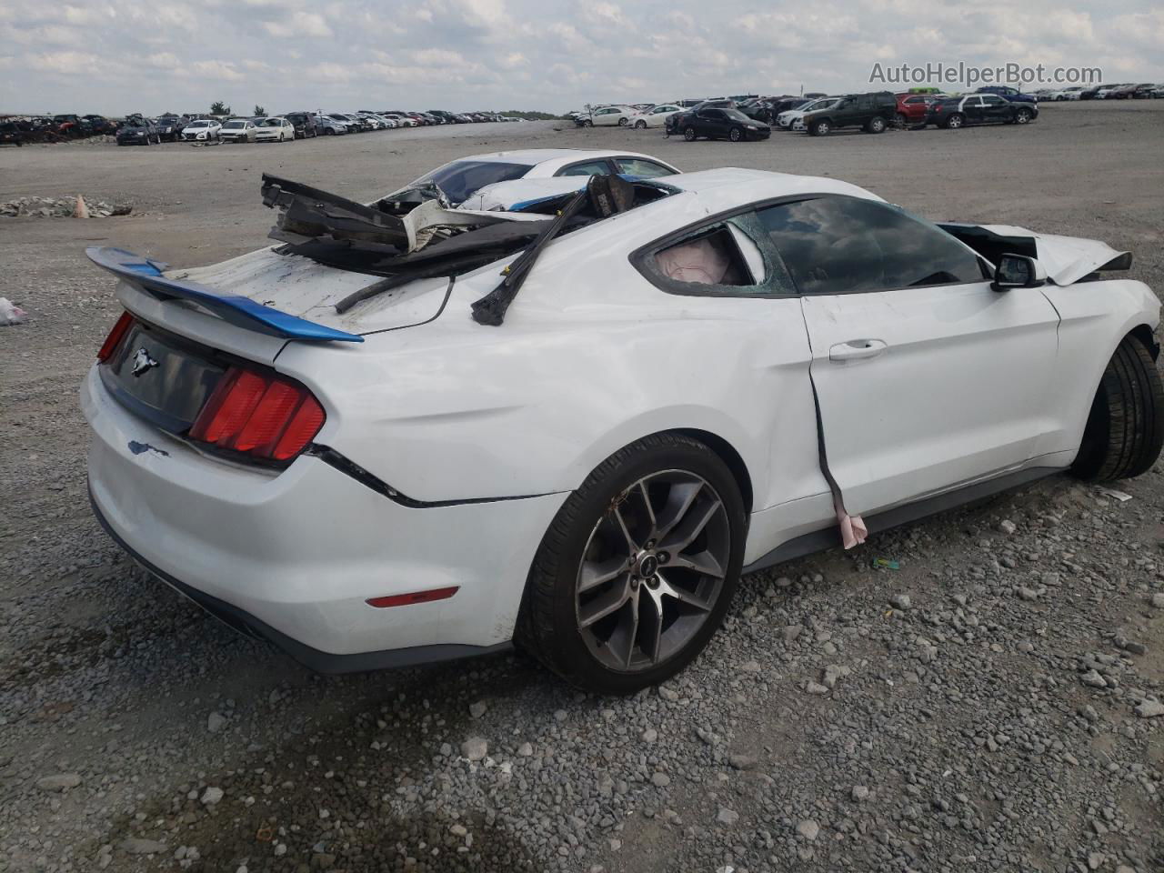 2015 Ford Mustang  Белый vin: 1FA6P8TH7F5380185