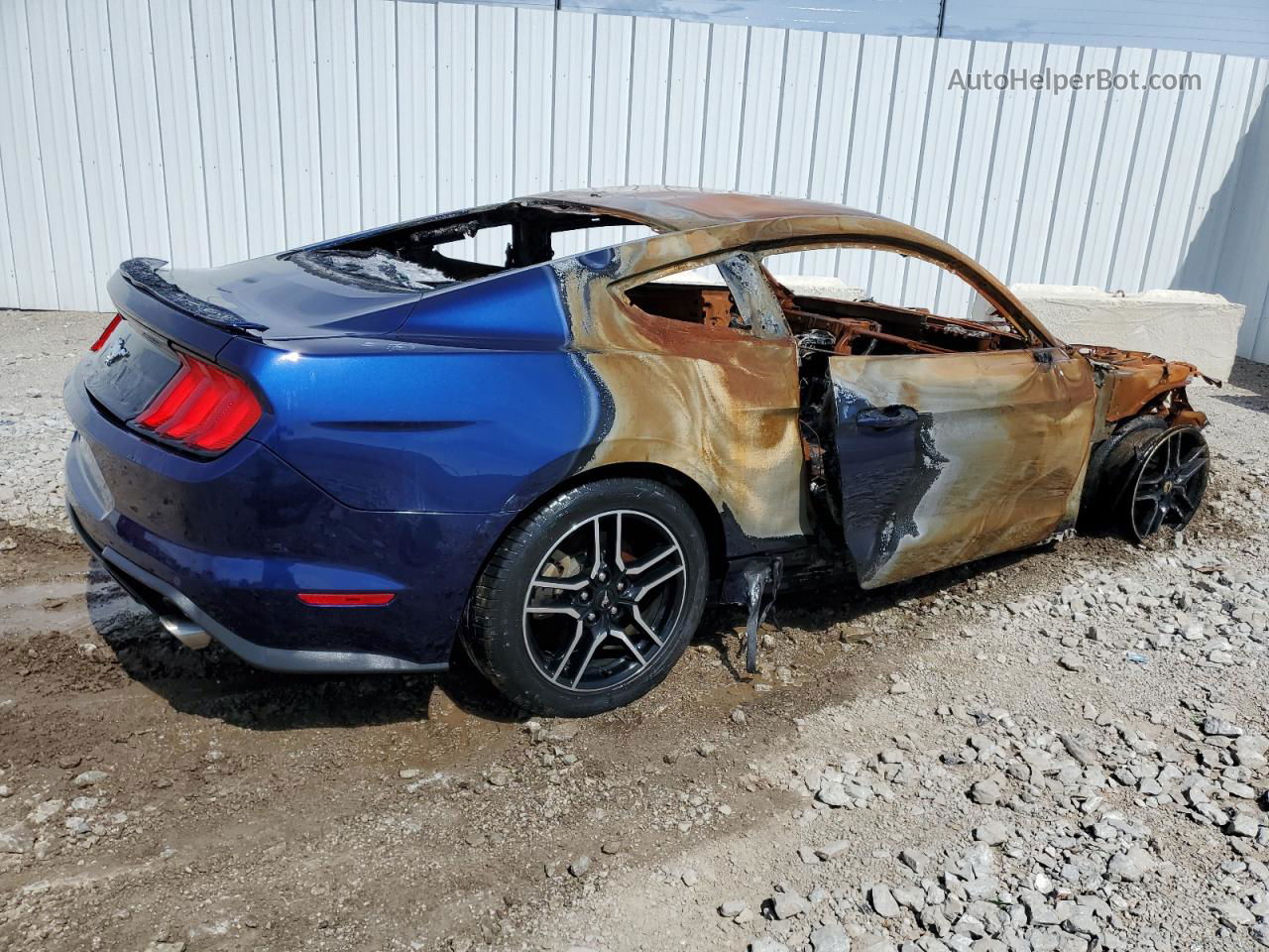 2020 Ford Mustang  Burn vin: 1FA6P8TH7L5136189