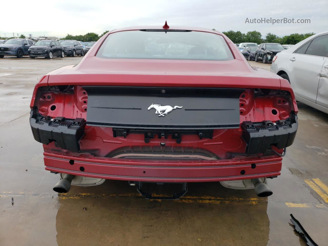 2020 Ford Mustang  Red vin: 1FA6P8TH7L5175736