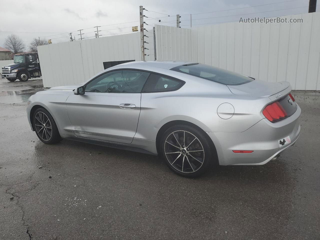 2015 Ford Mustang  Silver vin: 1FA6P8TH8F5329407