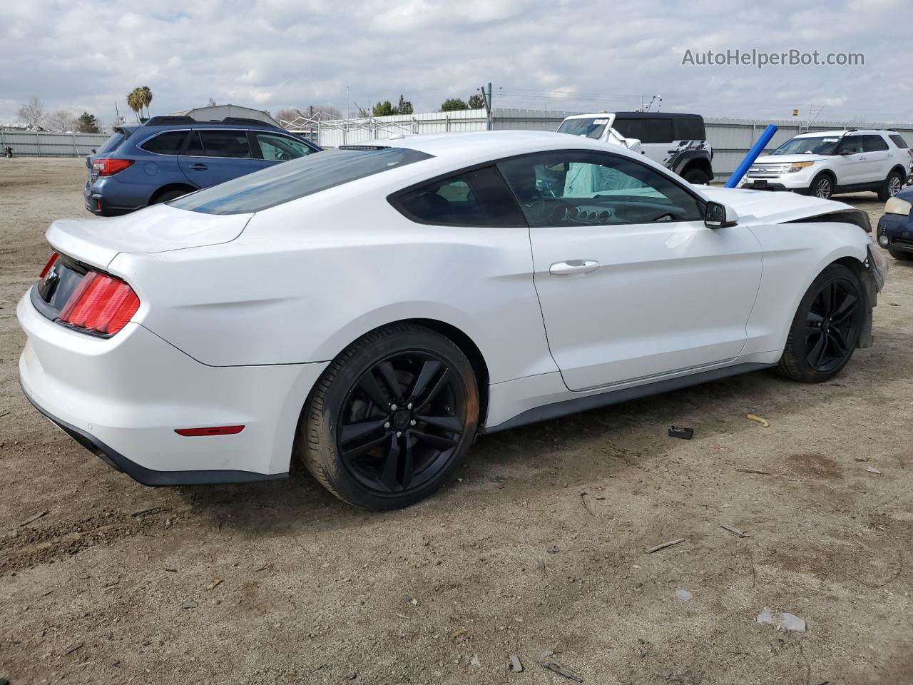 2015 Ford Mustang  White vin: 1FA6P8TH9F5376543