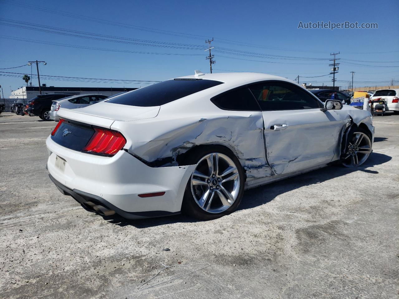 2020 Ford Mustang  White vin: 1FA6P8TH9L5190349