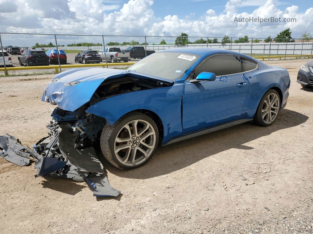 2020 Ford Mustang  Blue vin: 1FA6P8THXL5118141