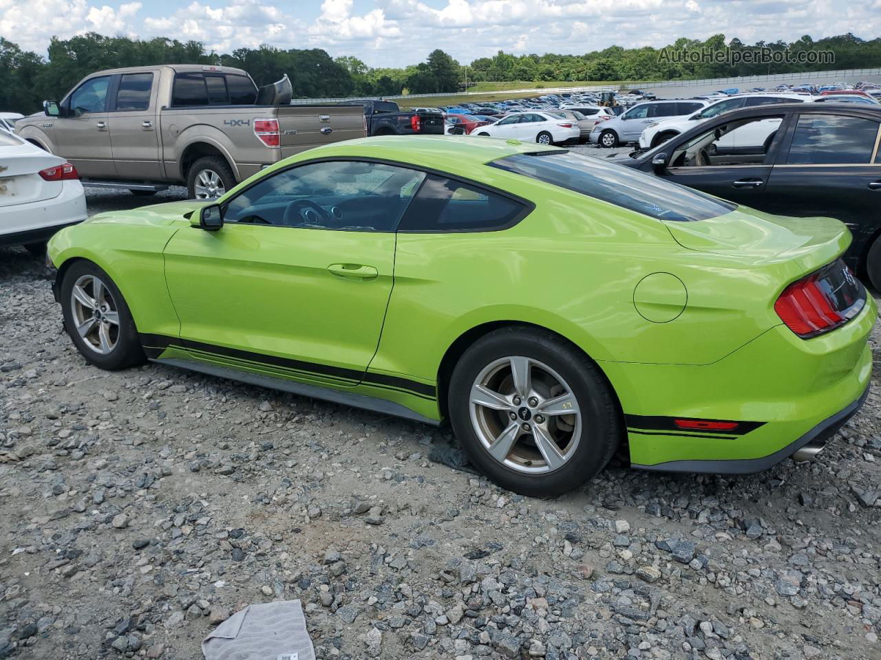 2020 Ford Mustang  Green vin: 1FA6P8THXL5129060