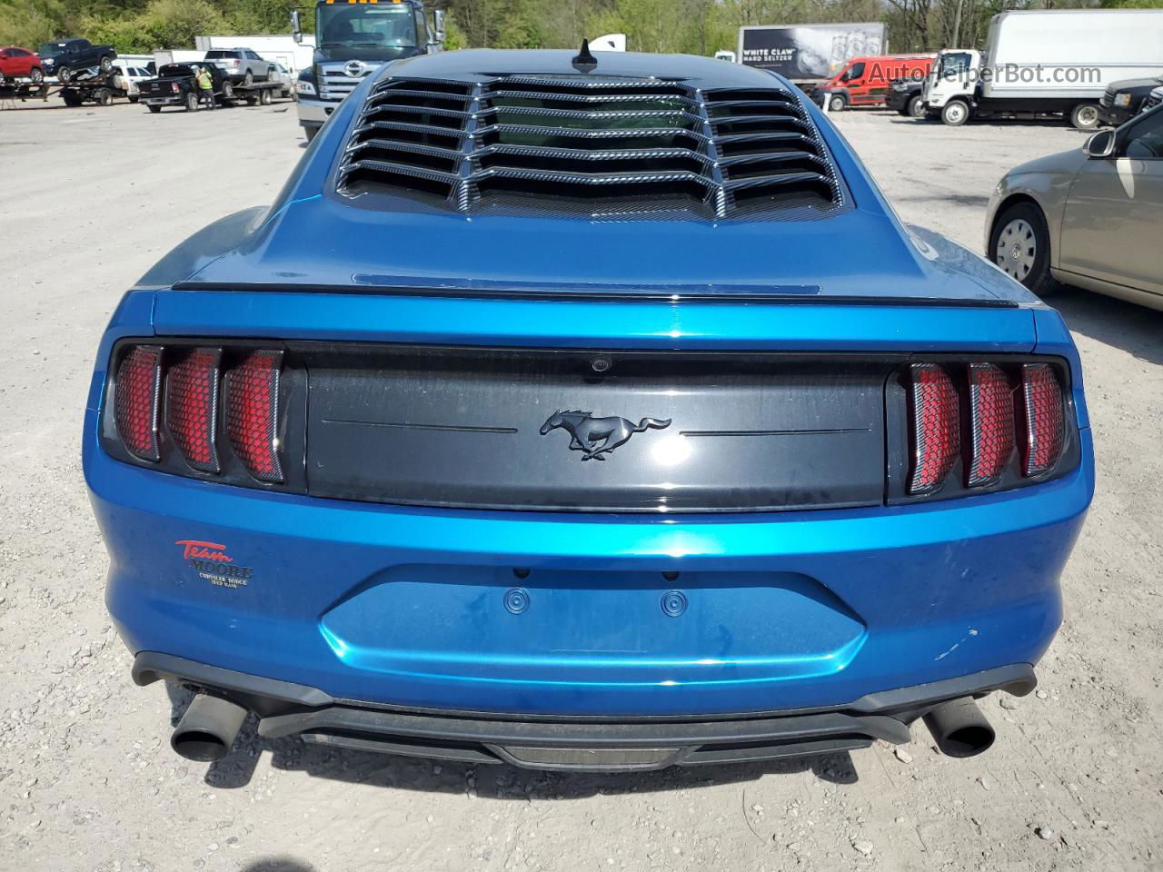 2020 Ford Mustang  Blue vin: 1FA6P8THXL5175682