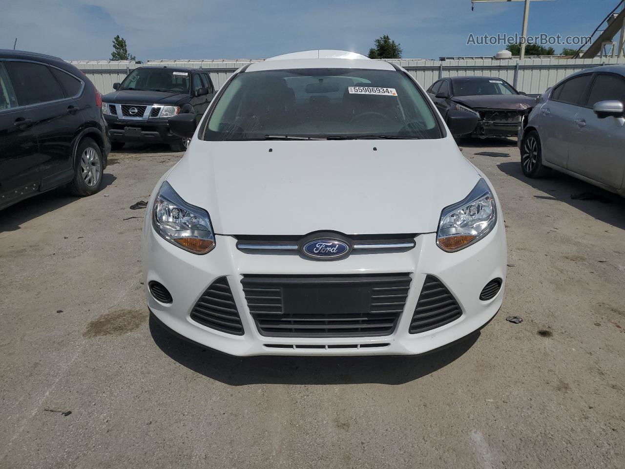 2014 Ford Focus S Белый vin: 1FADP3E20EL390442