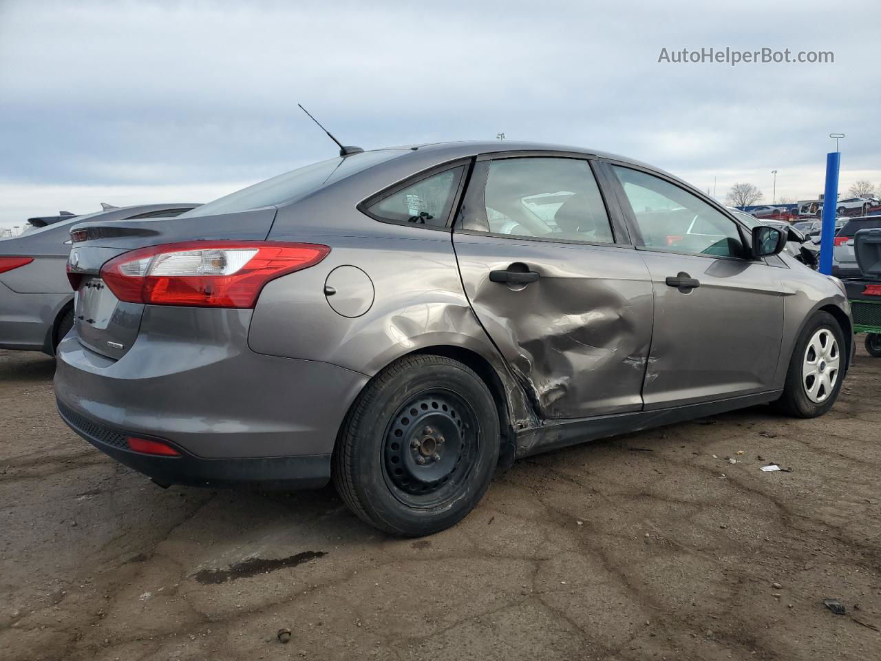 2014 Ford Focus S Gray vin: 1FADP3E20EL412097