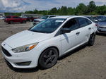 2015 Ford Focus S White vin: 1FADP3E20FL380284