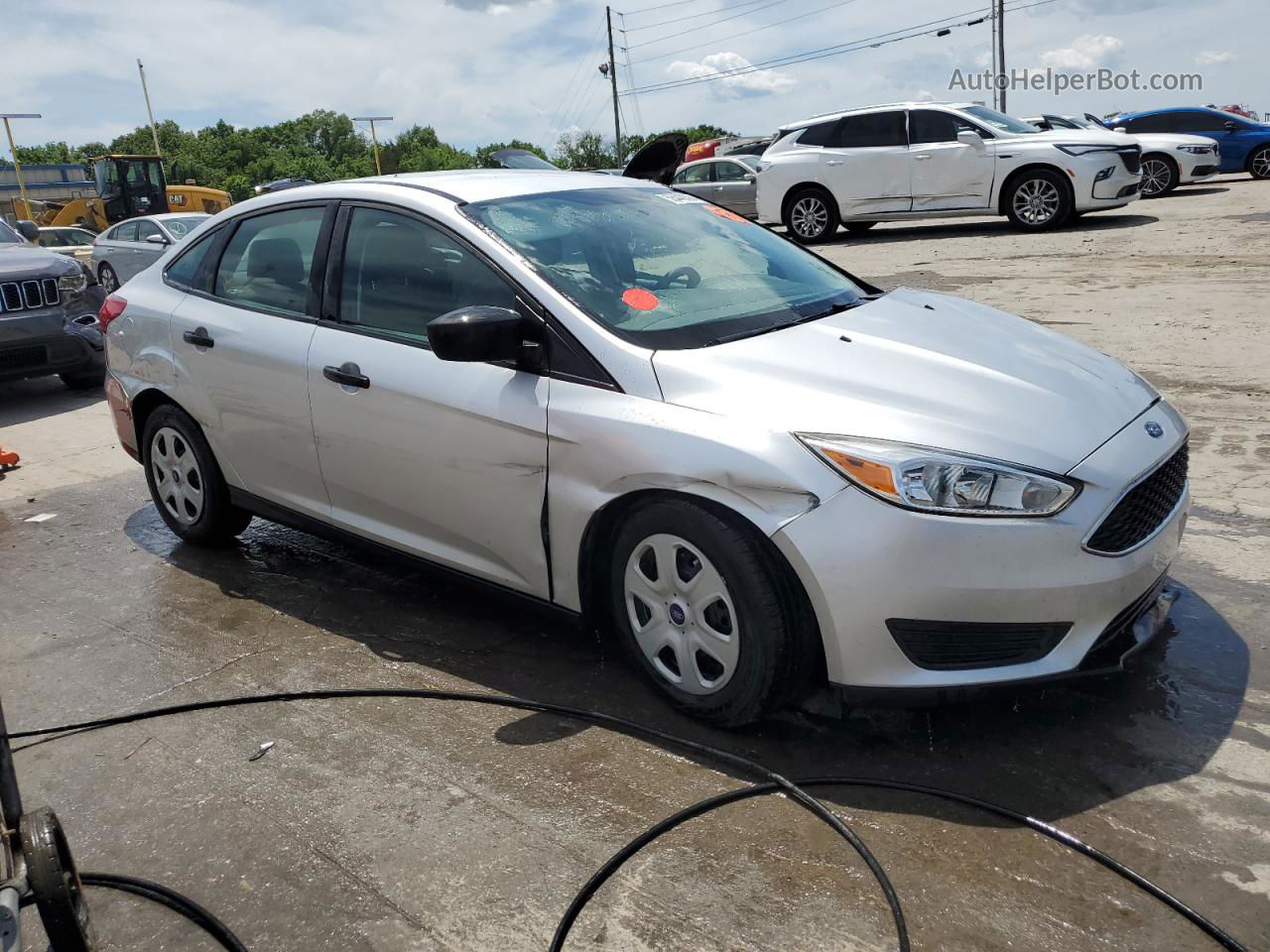 2017 Ford Focus S Silver vin: 1FADP3E20HL312098