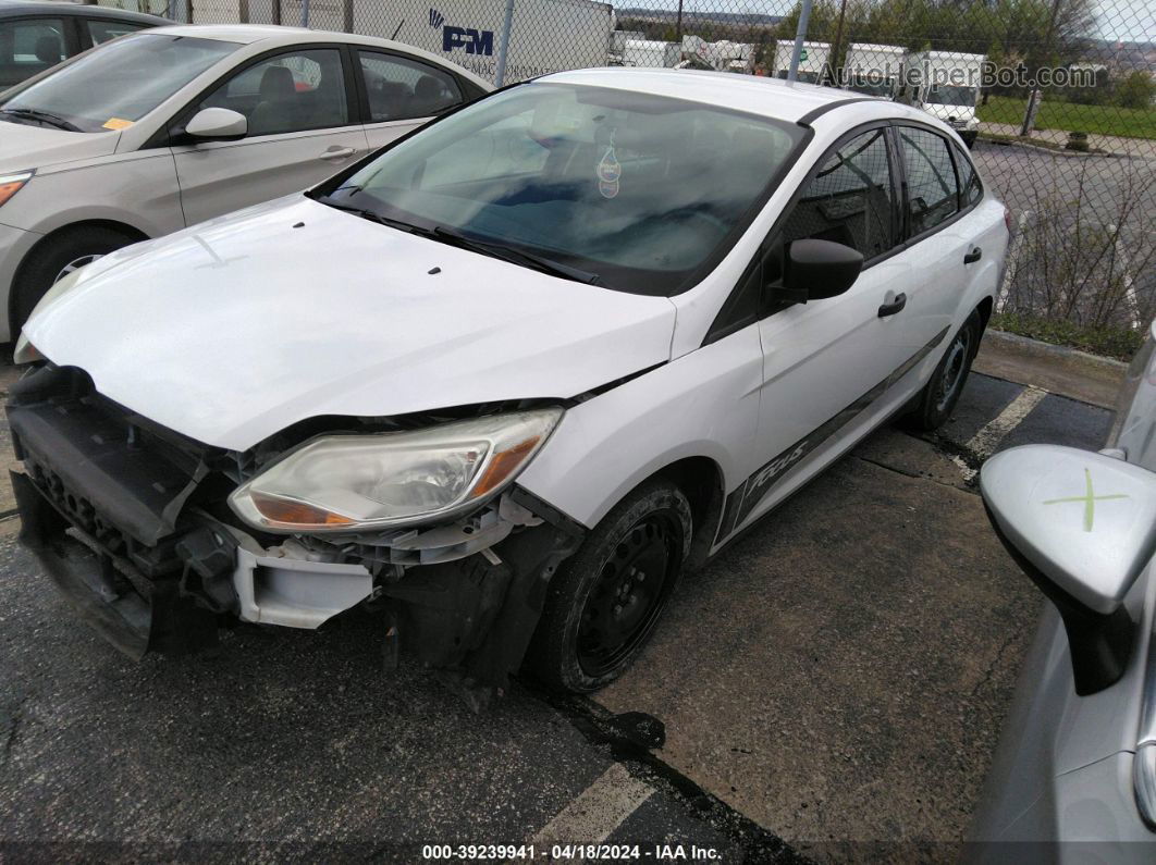 2013 Ford Focus S Белый vin: 1FADP3E21DL233727