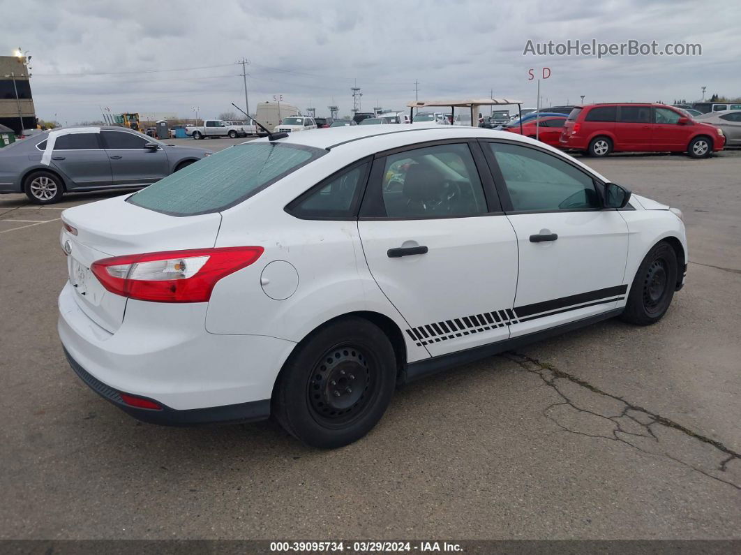 2014 Ford Focus S White vin: 1FADP3E21EL150784