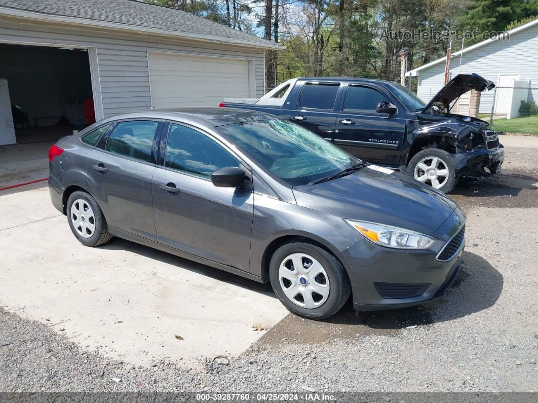 2018 Ford Focus S Black vin: 1FADP3E21JL276976