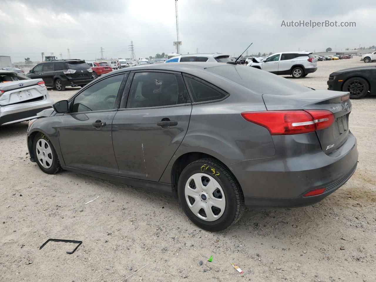 2018 Ford Focus S Gray vin: 1FADP3E21JL286620