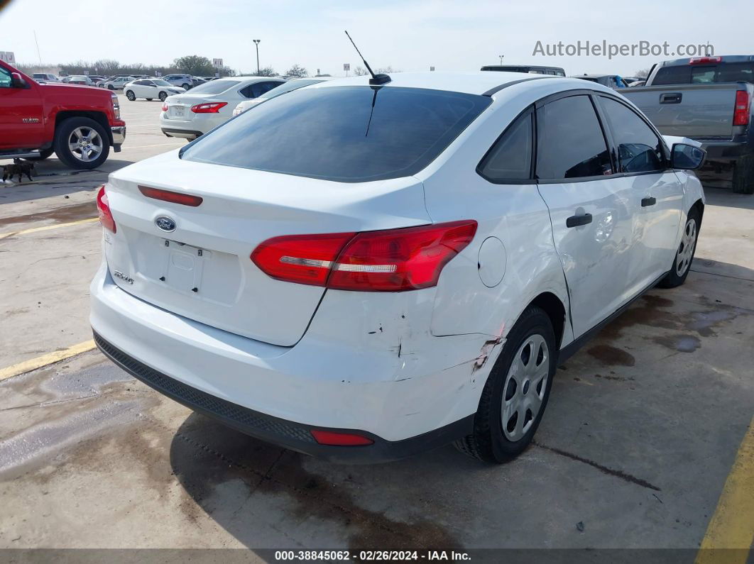 2017 Ford Focus S White vin: 1FADP3E22HL313639