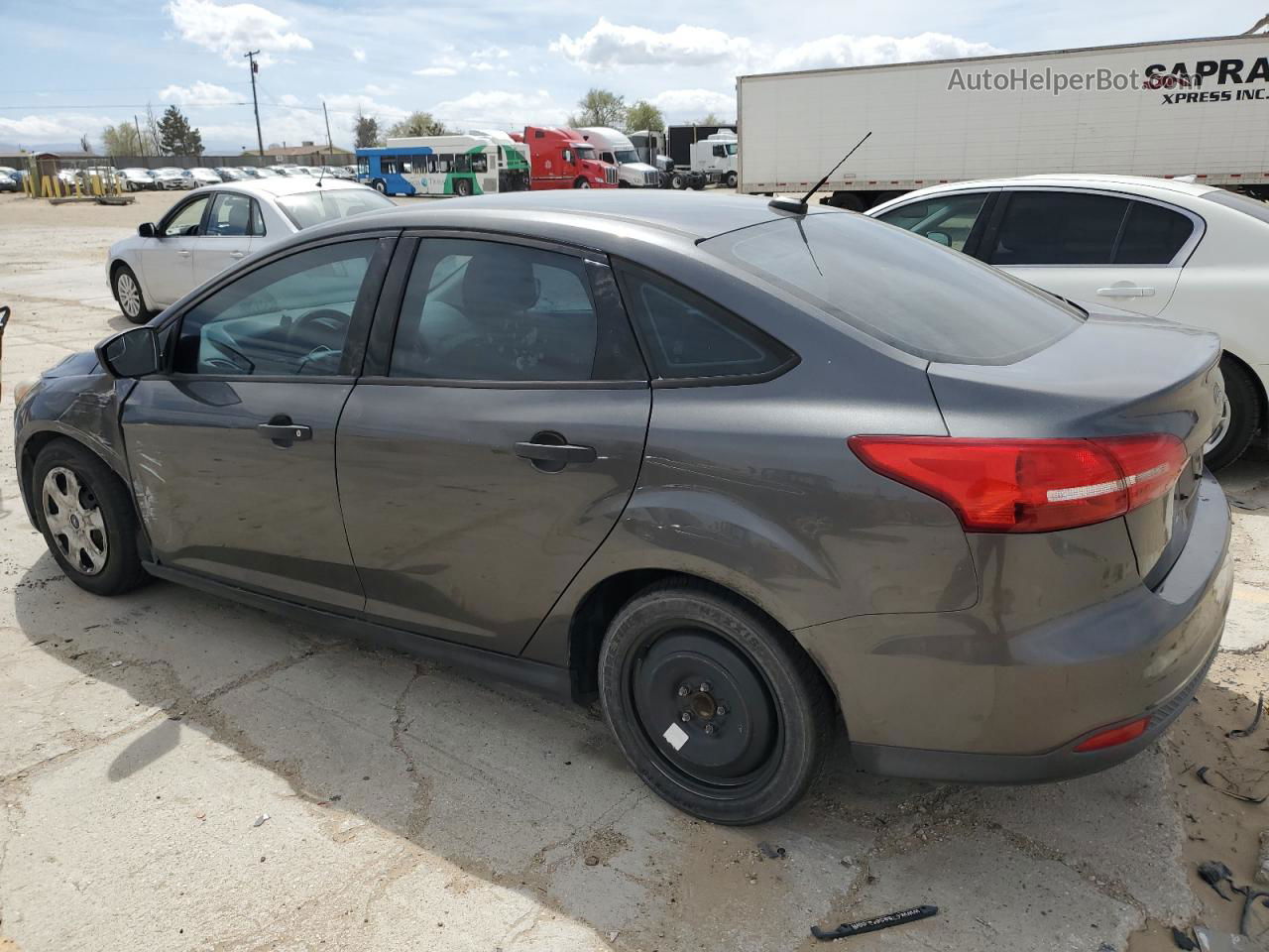 2015 Ford Focus S Gray vin: 1FADP3E23FL385706