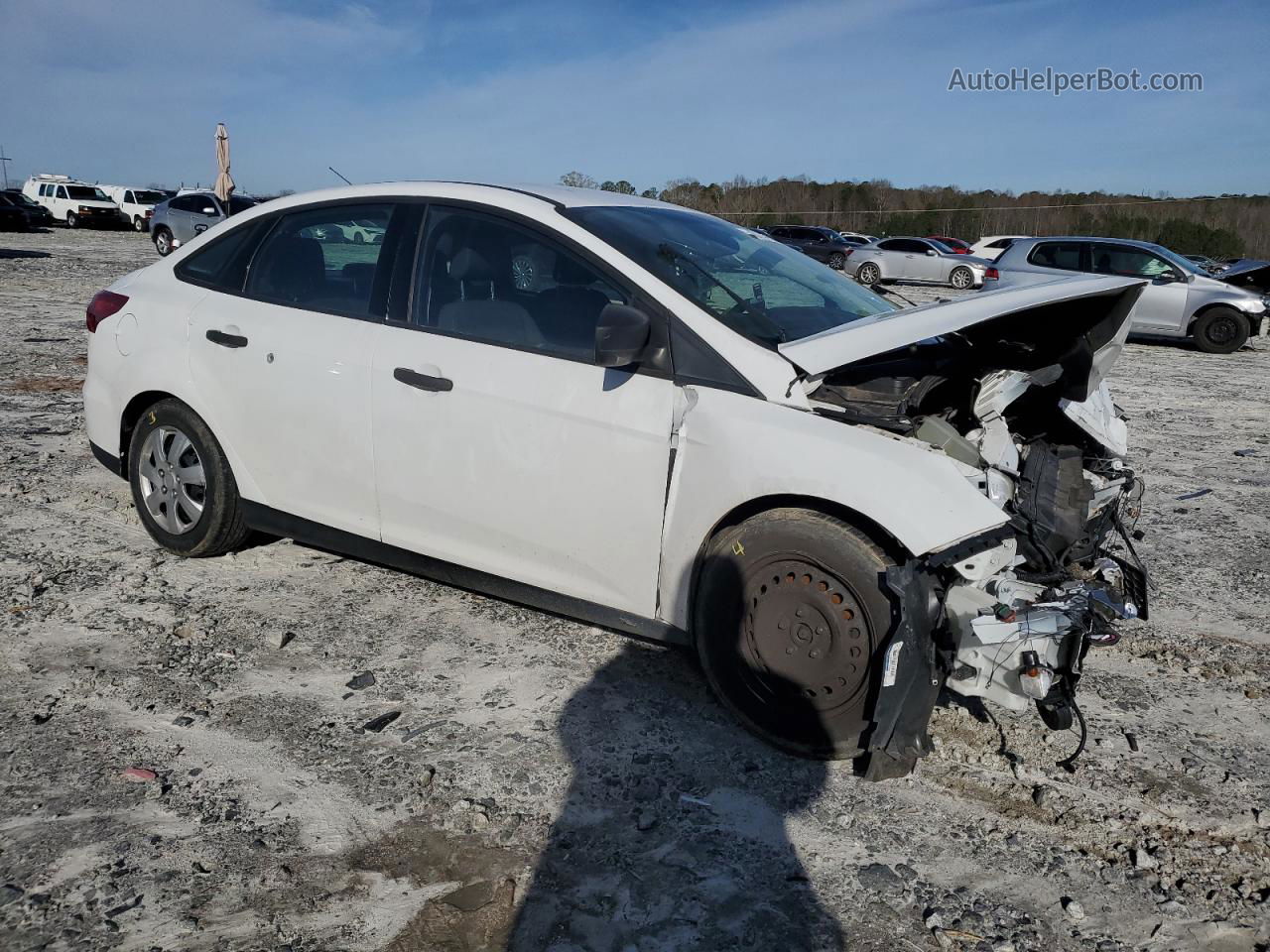 2016 Ford Focus S White vin: 1FADP3E23GL292721